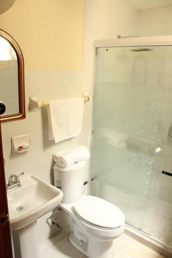 Hotel Gran Domo เลออน ภายนอก รูปภาพ